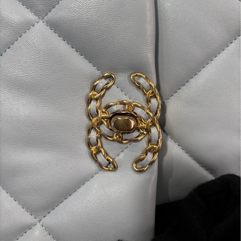 Chanel 19Bag 寶寶藍-6