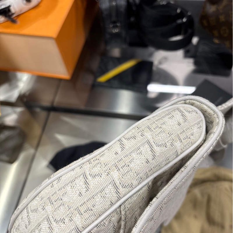 Dior Saddle Bag 白色刺繡老花 馬鞍包 大號-4