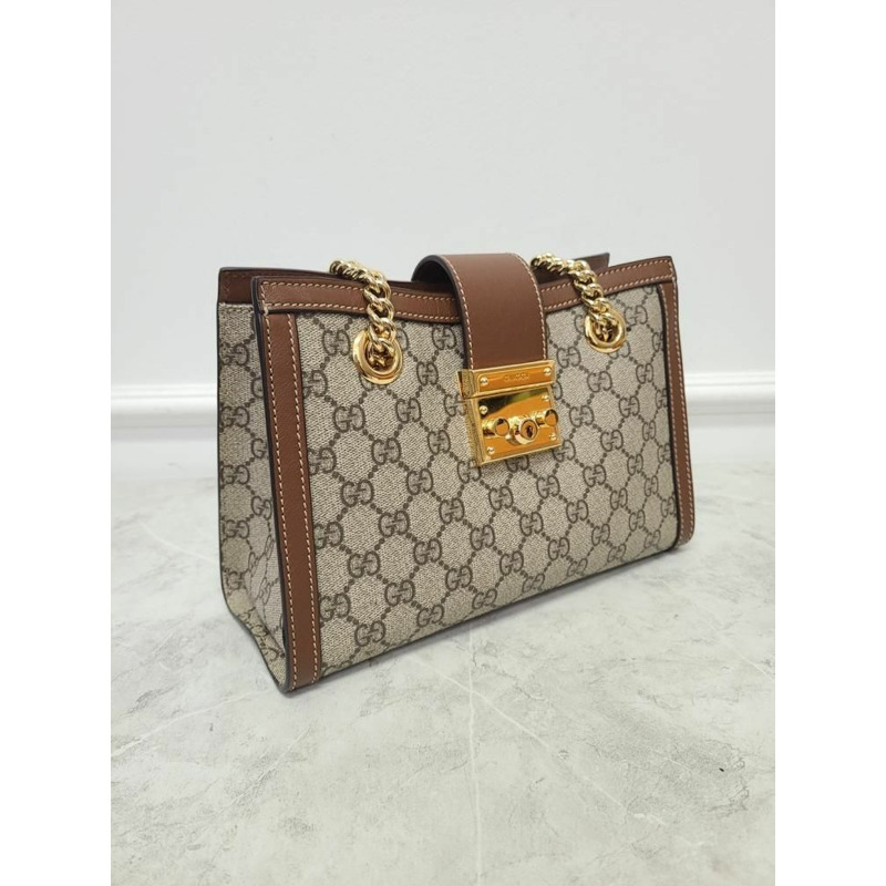 【包稅】GUCCI GG Supreme棕色掛鎖鏈單肩包-3