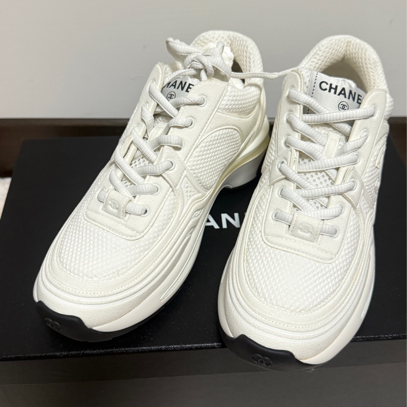 全新香奈兒內增高小白鞋 35.5-7