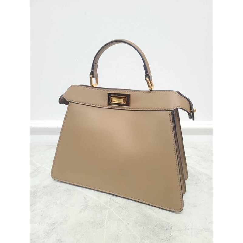 【包稅】FENDI Peekaboo 2023款小號菸草色單肩包-2