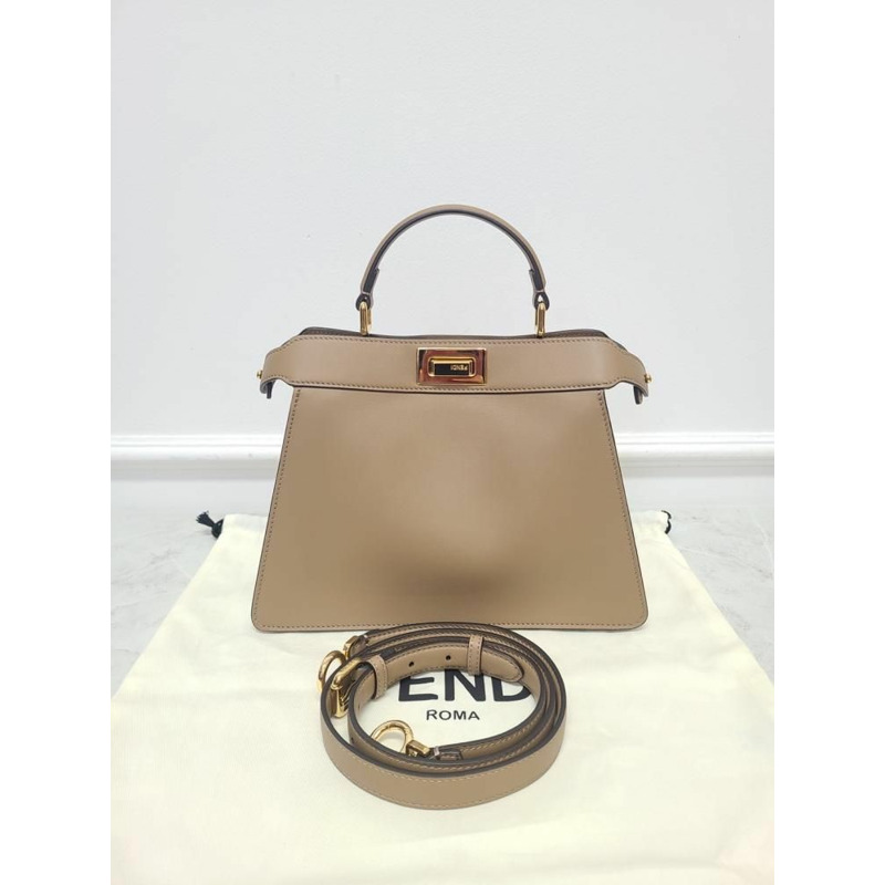 【包稅】FENDI Peekaboo 2023款小號菸草色單肩包-7