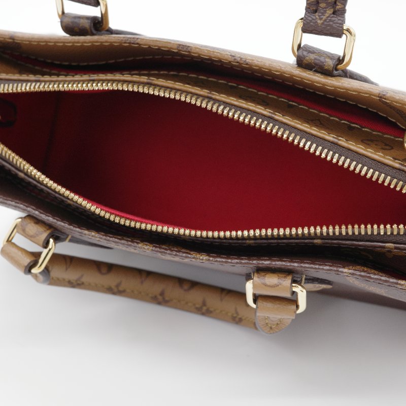 【CP 精選🌟小編推薦】Louis Vuitton 路易威登 On The Go East West Reverse 塗層帆布 雙色手提包 附零錢包 背帶 肩背包｜專櫃 11 萬-13