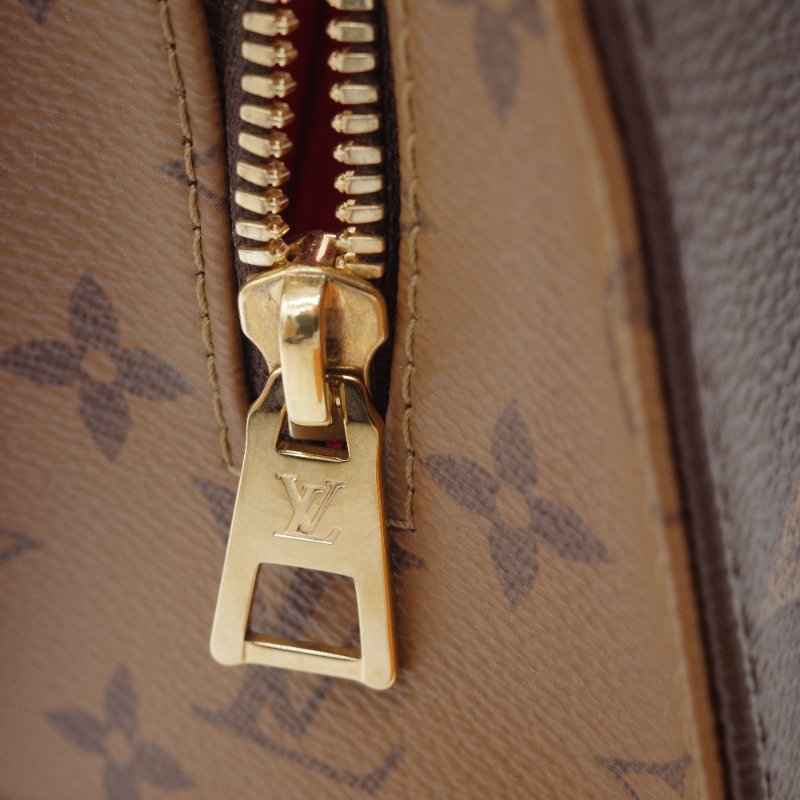 【CP 精選🌟小編推薦】Louis Vuitton 路易威登 On The Go East West Reverse 塗層帆布 雙色手提包 附零錢包 背帶 肩背包｜專櫃 11 萬-14