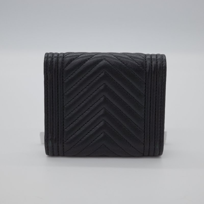 Chanel 香奈兒 Boy 黑色 V字山形紋羊皮 短夾-2