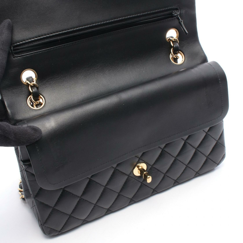 香奈兒 (CHANEL) Matelasse W 翻蓋鏈條單肩背包 A01112 羊皮黑色二手女士金扣-5