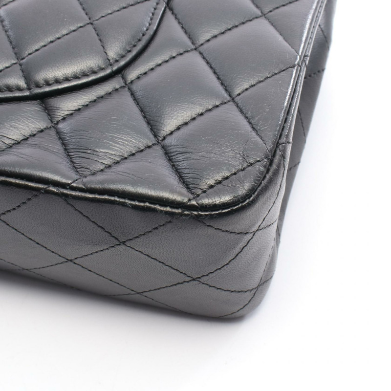 香奈兒 (CHANEL) Matelasse W 翻蓋鏈條單肩背包 A01112 羊皮黑色二手女士金扣-10