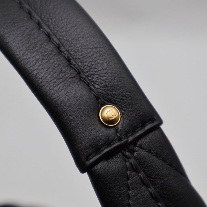 CHANEL 26C牛皮單肩嬉皮Hobo - 中號黑金-5