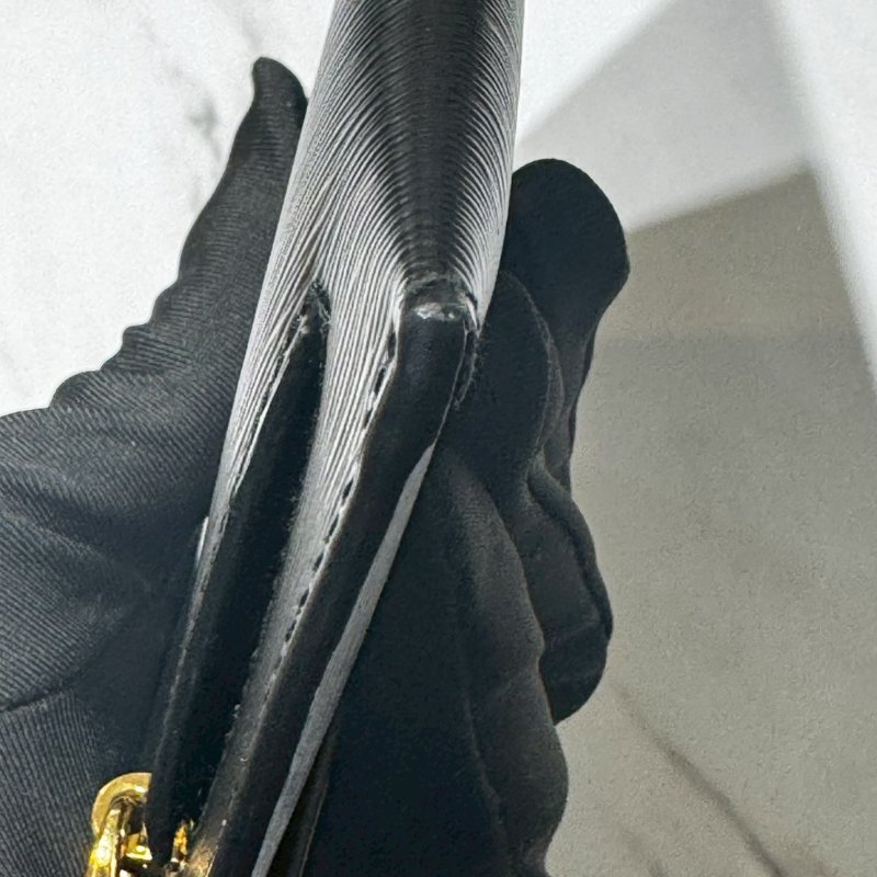 PRADA信封長夾 晶片款-3