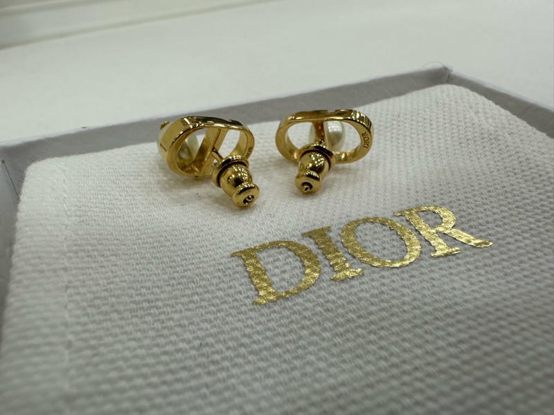 Dior CD珍珠小耳環-2