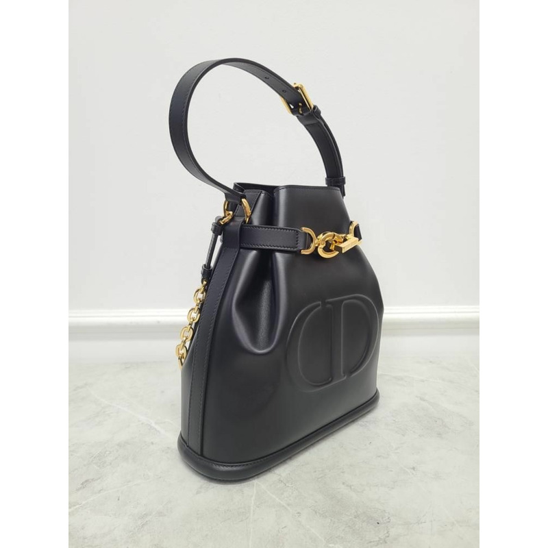 【包稅】DIOR 黑色CD壓花皮革中型水桶包-3