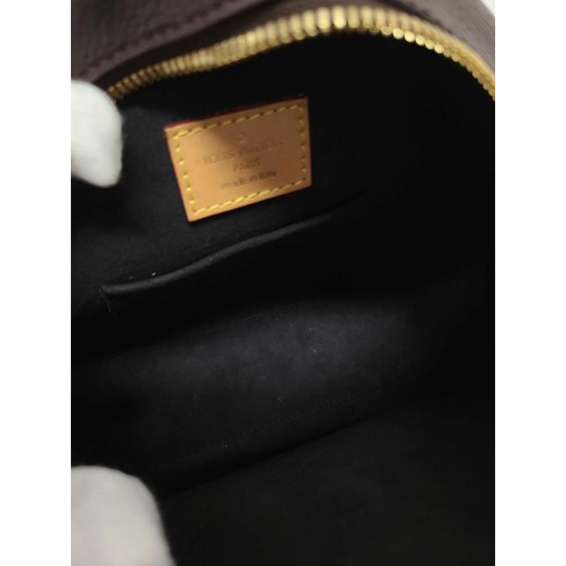 【包稅】LOUIS VUITTON Reverse Giant Monogram Boucle Chapo Souffle 斜挎包 棕色-4