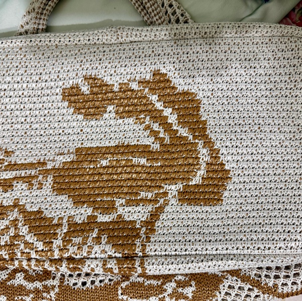 Burberry 大型米白色編織包-8