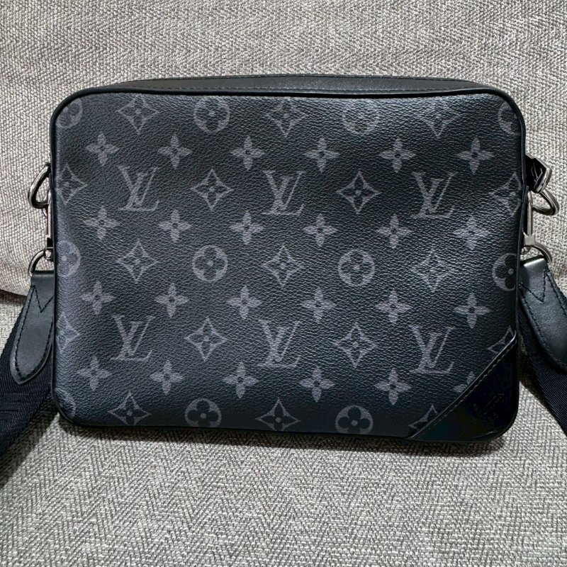 LV Trio 郵差包-1