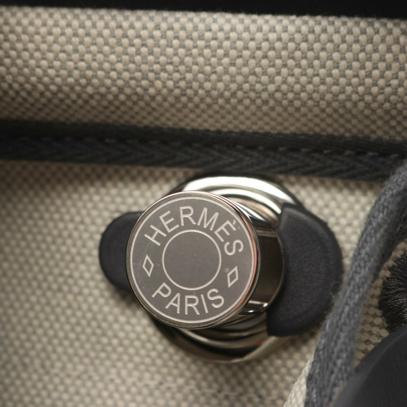 愛馬仕 Herbag Zip 迷你肩斜背包，搭配 Toile H Vache Hunter SHW 五金配件，二手-6