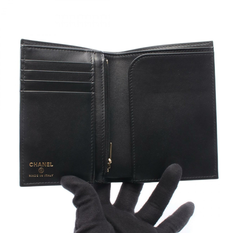 香奈兒 COCO 標誌護照旅遊卡包 AP4665 皮革黑色金扣二手-2