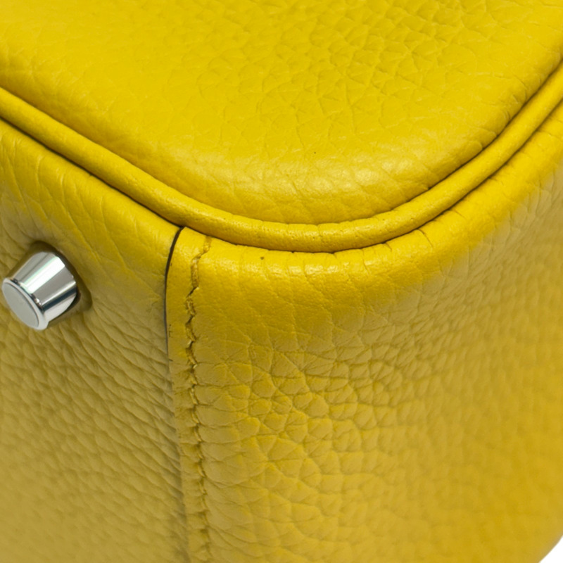 陽光金 Taurillon 牛皮 Mini Lindy 20 肩背包 B刻 銀扣【HERMES 愛馬仕】-13