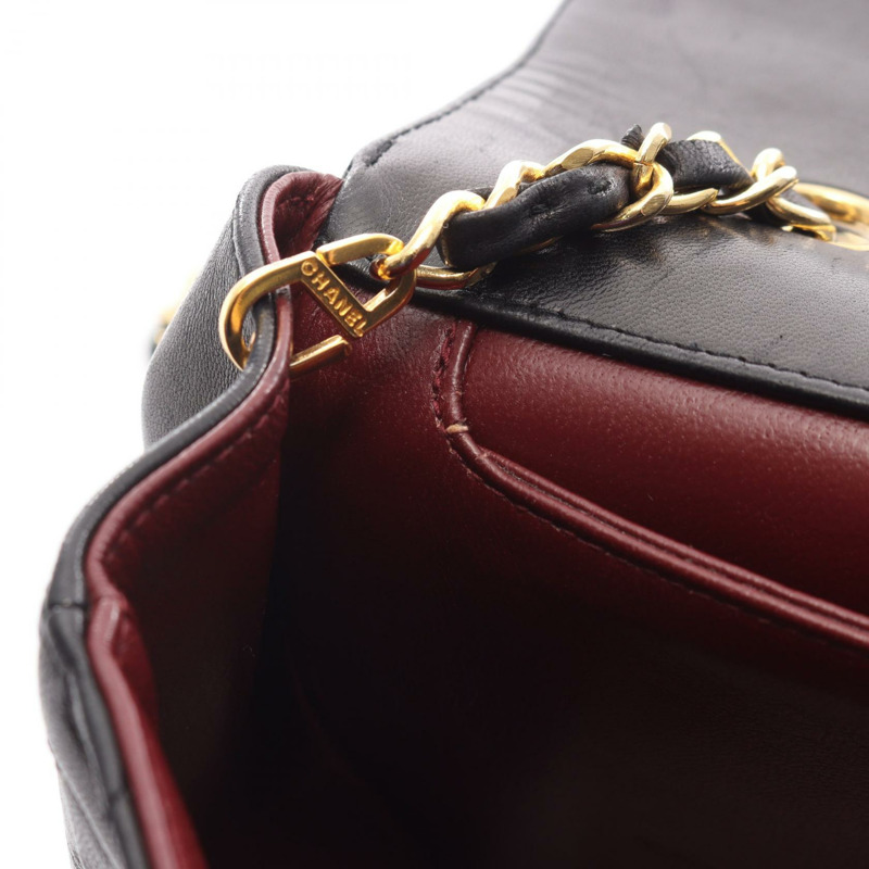 香奈兒 (CHANEL) 絎縫鏈條肩背包/斜背包，羊皮材質，黑色，二手，女士，金色五金-8