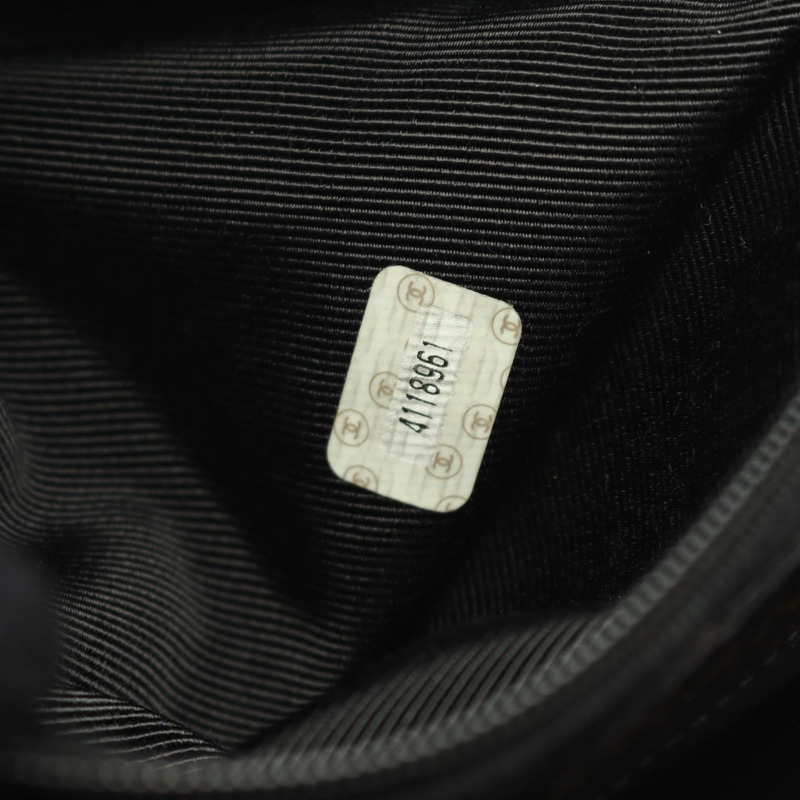 香奈兒三重 COCO 標誌手提鏈條單肩背包，小牛皮材質，黑色，二手，金色五金-4