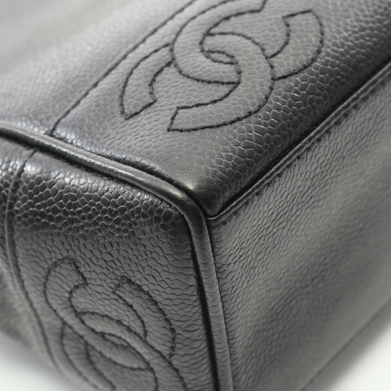 香奈兒三重 COCO 標誌手提鏈條單肩背包，小牛皮材質，黑色，二手，金色五金-5