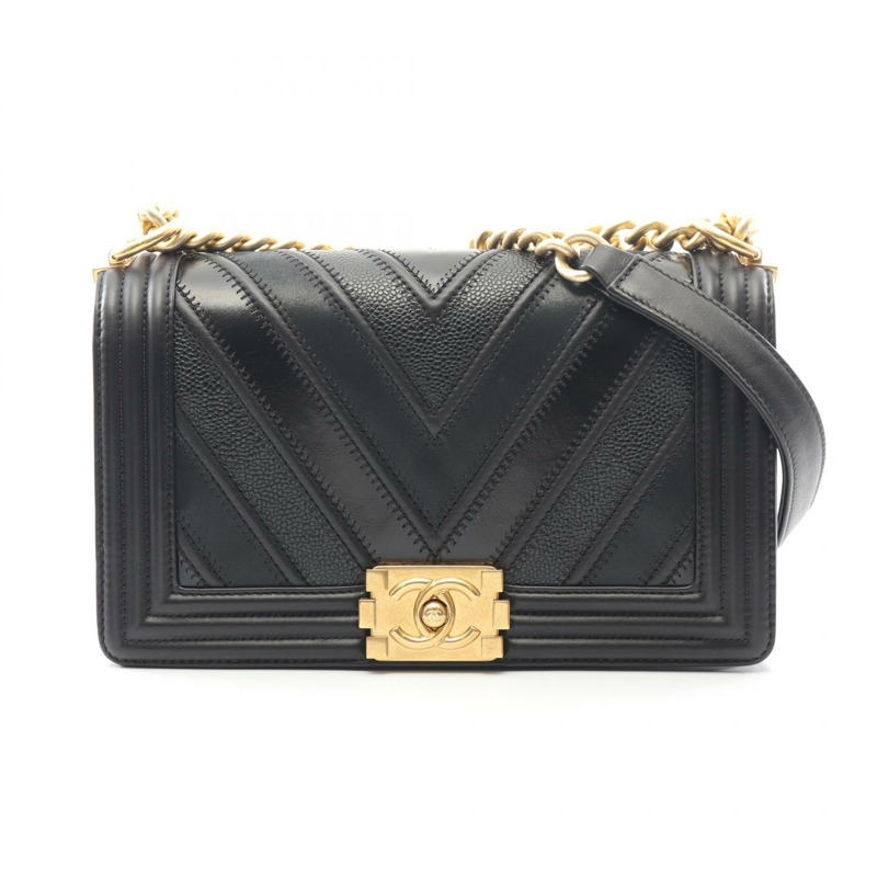 香奈兒 Boy Chanel 人字紋 V 字縫線鏈肩背包，黑色皮革，金色五金，二手-0