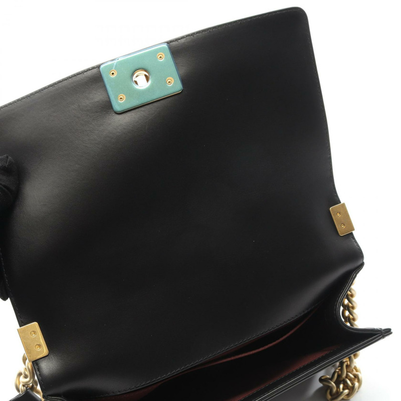 香奈兒 Boy Chanel 人字紋 V 字縫線鏈肩背包，黑色皮革，金色五金，二手-5