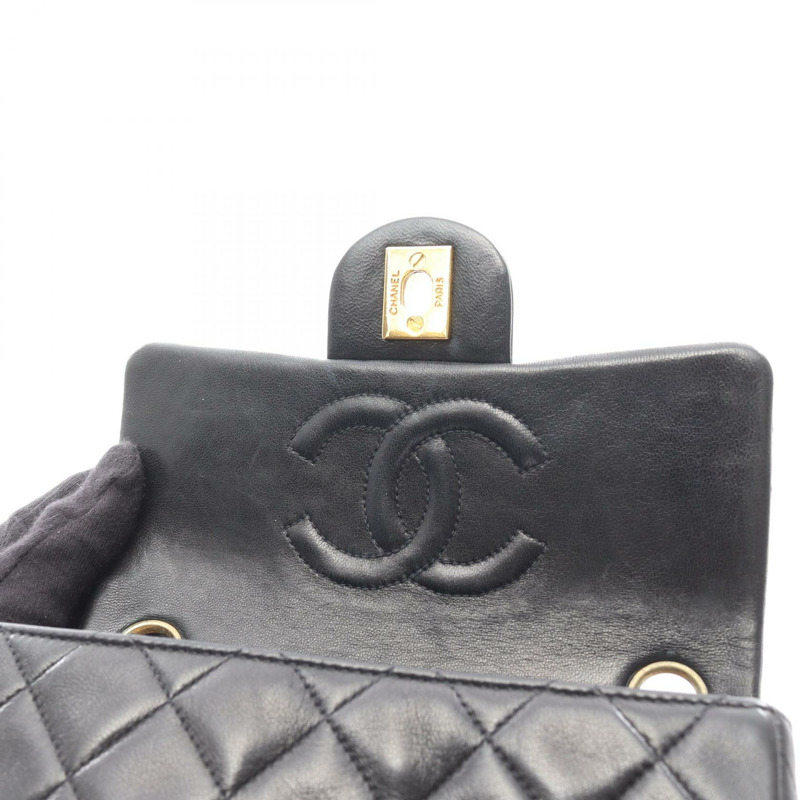 香奈兒迷你絎縫鏈條斜挎包，羊皮材質，黑色，二手，女士款，金色五金-7