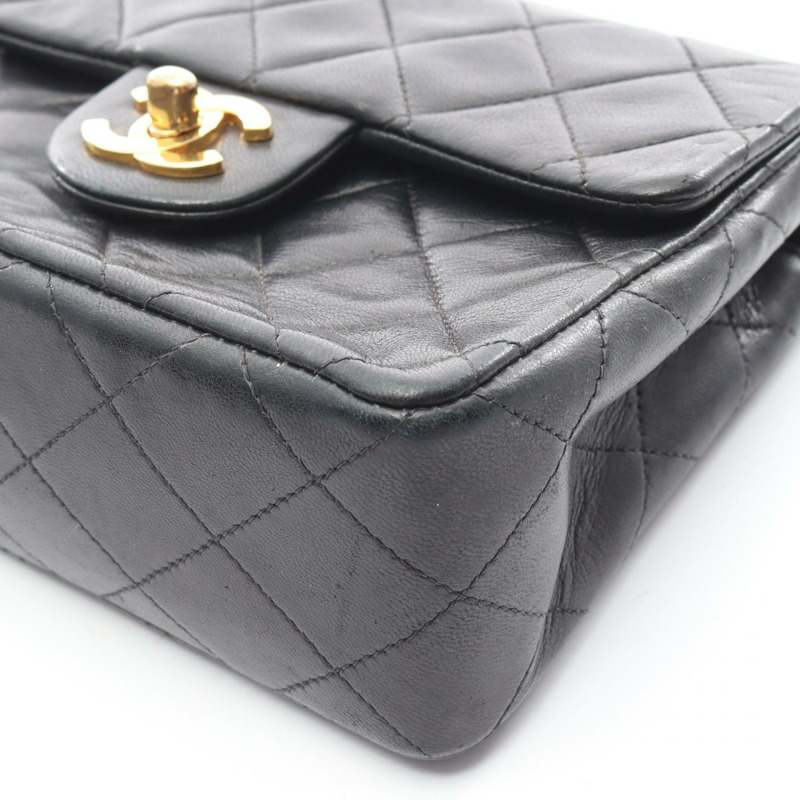 香奈兒迷你絎縫鏈條斜挎包，羊皮材質，黑色，二手，女士款，金色五金-8