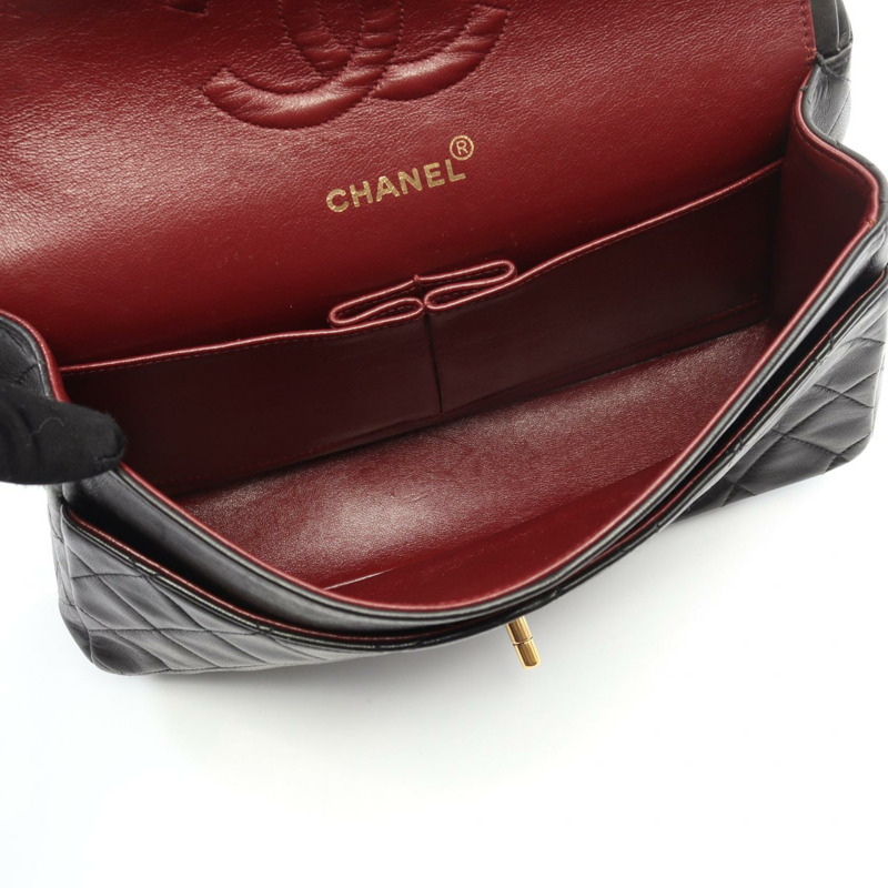 香奈兒 (CHANEL) Matelasse W 翻蓋鏈條單肩背包，羊皮材質，黑色，二手，金色五金，CC-2