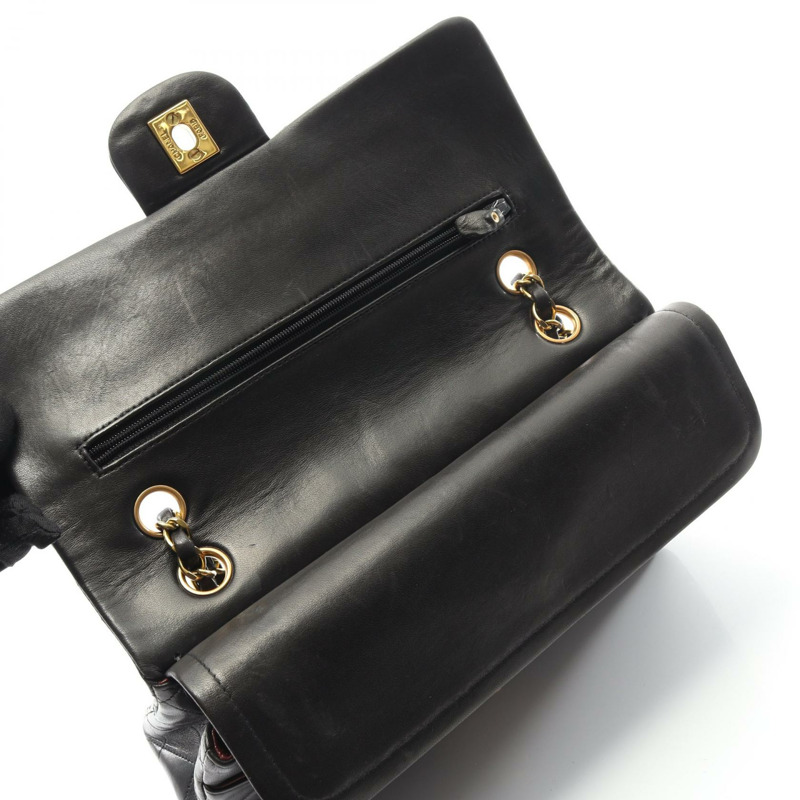 香奈兒 (CHANEL) Matelasse W 翻蓋鏈條單肩背包，羊皮材質，黑色，二手，金色五金，CC-5