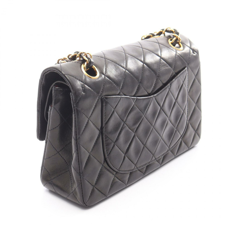 香奈兒 (CHANEL) Matelasse W 翻蓋鏈條單肩背包，羊皮材質，黑色，二手，金色五金-1