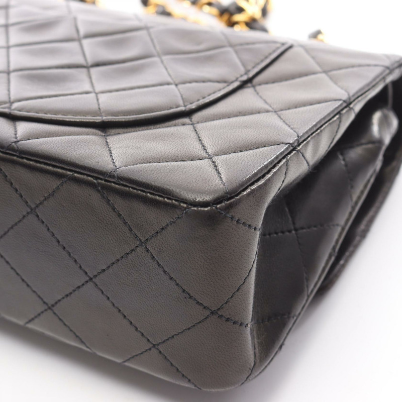 香奈兒 (CHANEL) Matelasse W 翻蓋鏈條單肩背包，羊皮材質，黑色，二手，金色五金-10