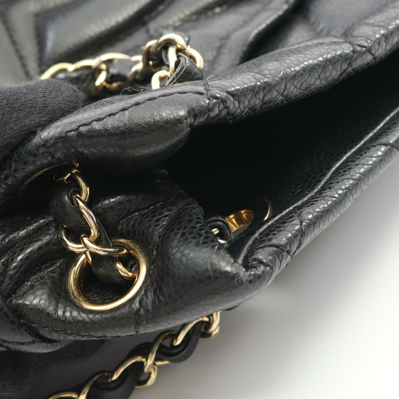 香奈兒 (CHANEL) 絎縫鏈條肩背托特包，粒面小牛皮，黑色，二手，金色五金-5