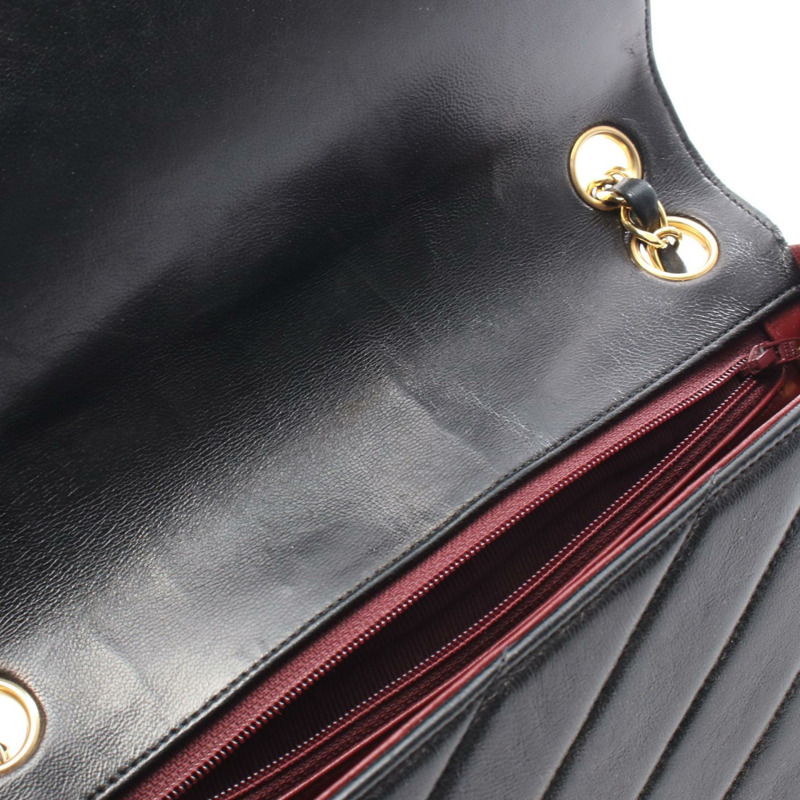 香奈兒斜紋縫線鏈條單肩背包，羊皮材質，黑色，二手，女士款，金色五金配件-6