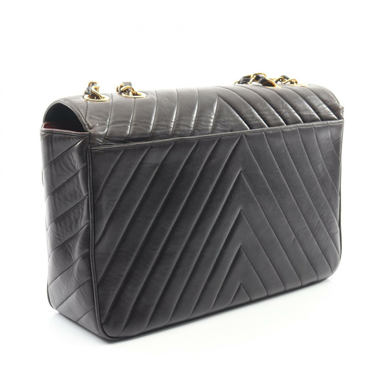 香奈兒 (CHANEL) 人字紋 V 字縫線鏈條單肩手提包，羊皮材質，黑色，金色五金，二手女款-1