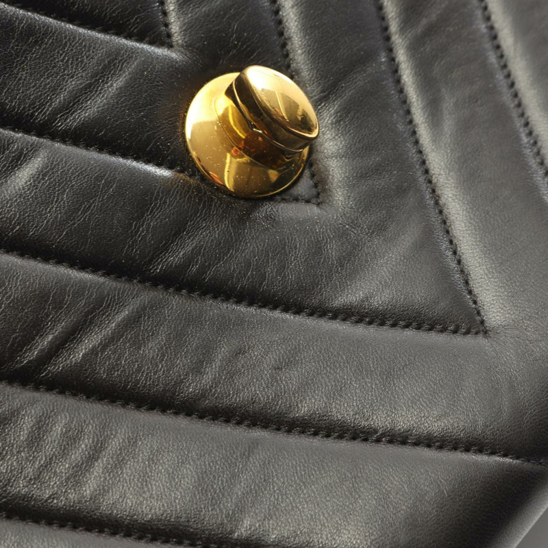 香奈兒 (CHANEL) 人字紋 V 字縫線鏈條單肩手提包，羊皮材質，黑色，金色五金，二手女款-8