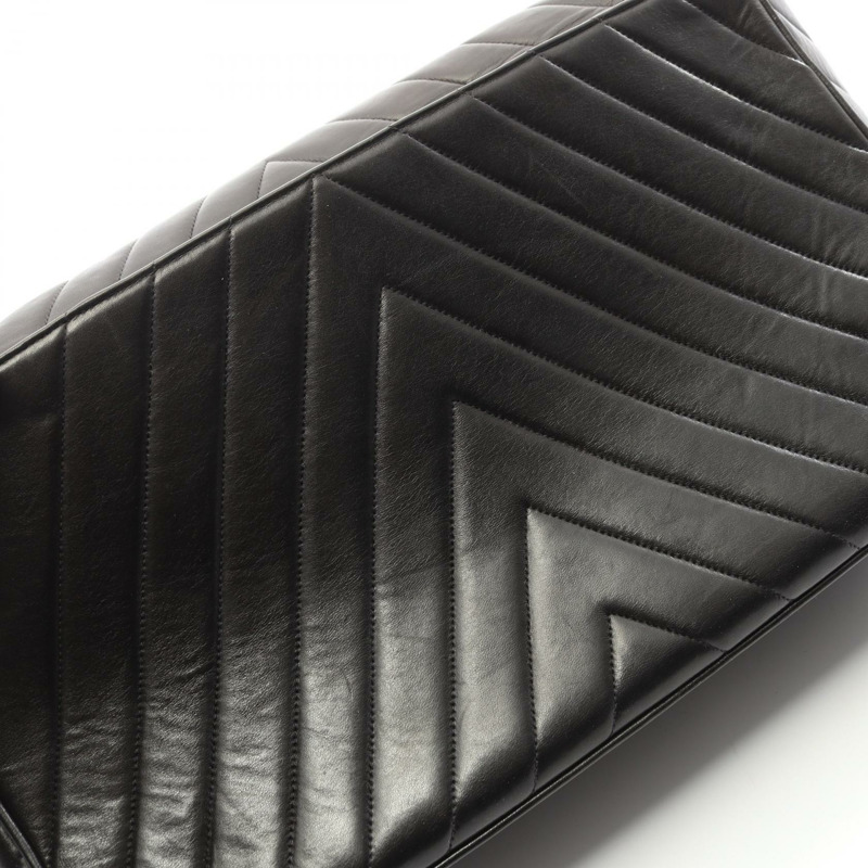 香奈兒 (CHANEL) 人字紋 V 字縫線鏈條單肩手提包，羊皮材質，黑色，金色五金，二手女款-11