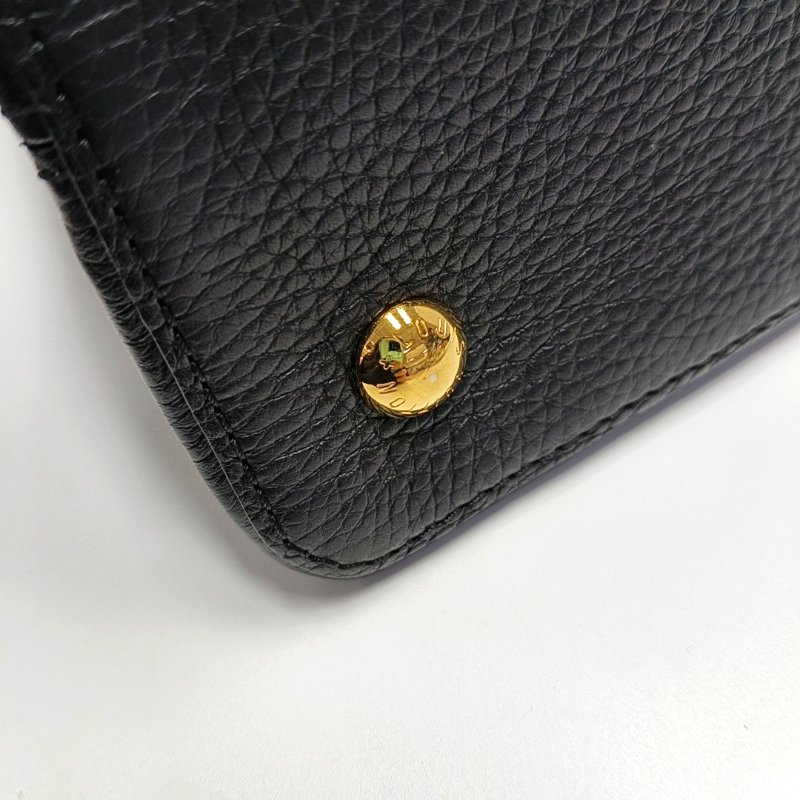 LOUIS VUITTON CAPUCINES大號黑色牛皮手提包金色五金-8