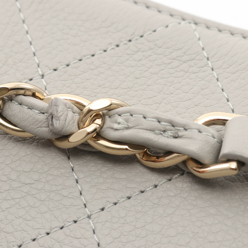 香奈兒 (CHANEL) 絎縫鏈條肩背手提包，灰色皮革，金色五金，二手，女士 CC-8