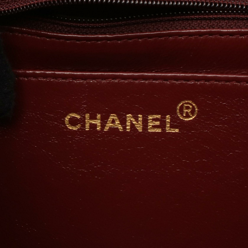 香奈兒 Mademoiselle 鏈條肩背包，羊皮材質，黑色，金色五金，二手，女士 CC-3