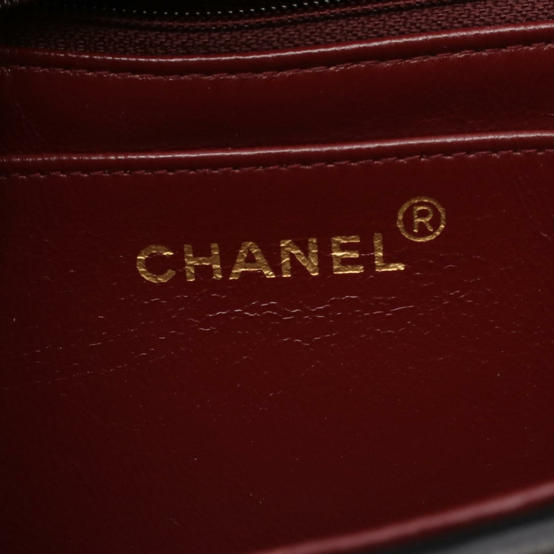 香奈兒 Mademoiselle 鏈條肩背包，羊皮材質，黑色，金色五金，二手，女士 CC-3