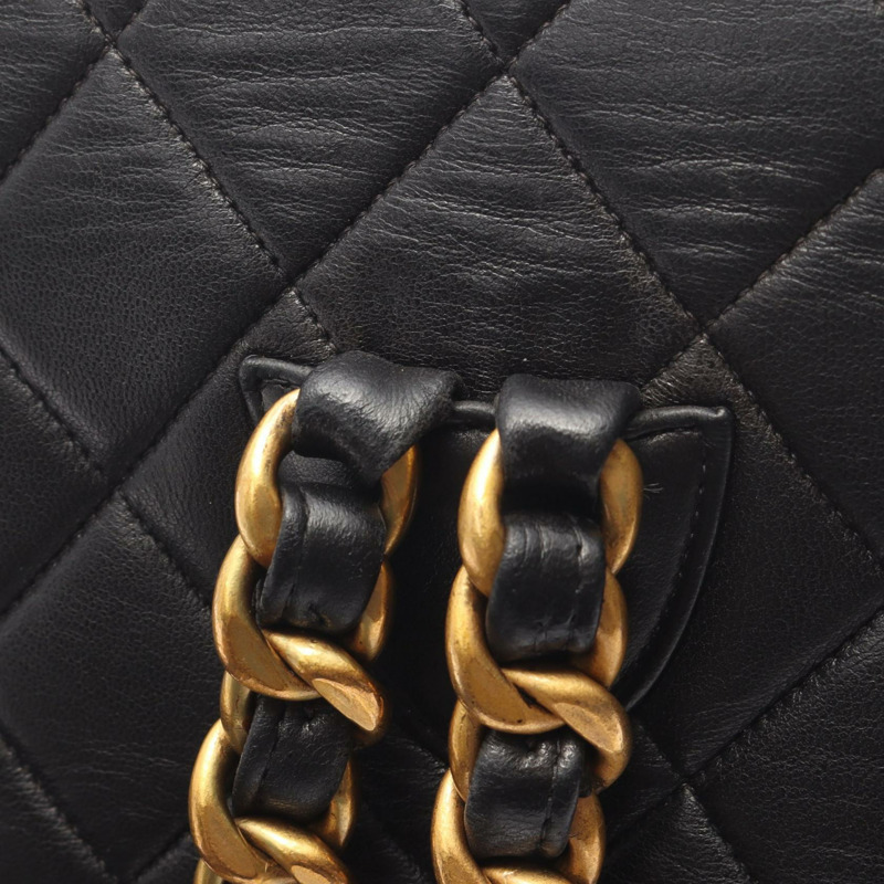香奈兒 (CHANEL) 絎縫雙肩包，羊皮材質，黑色，二手，女士，金色五金-8