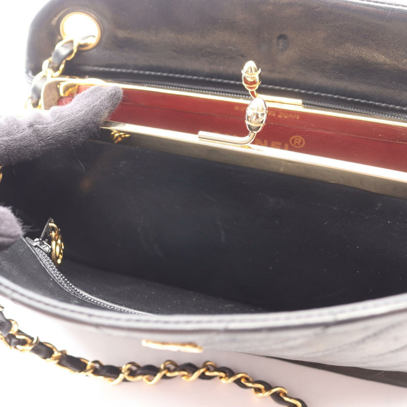 香奈兒 (CHANEL) 人字紋 V 字縫線鏈條單肩手提包，羊皮材質，黑色，金色五金，二手女款-8