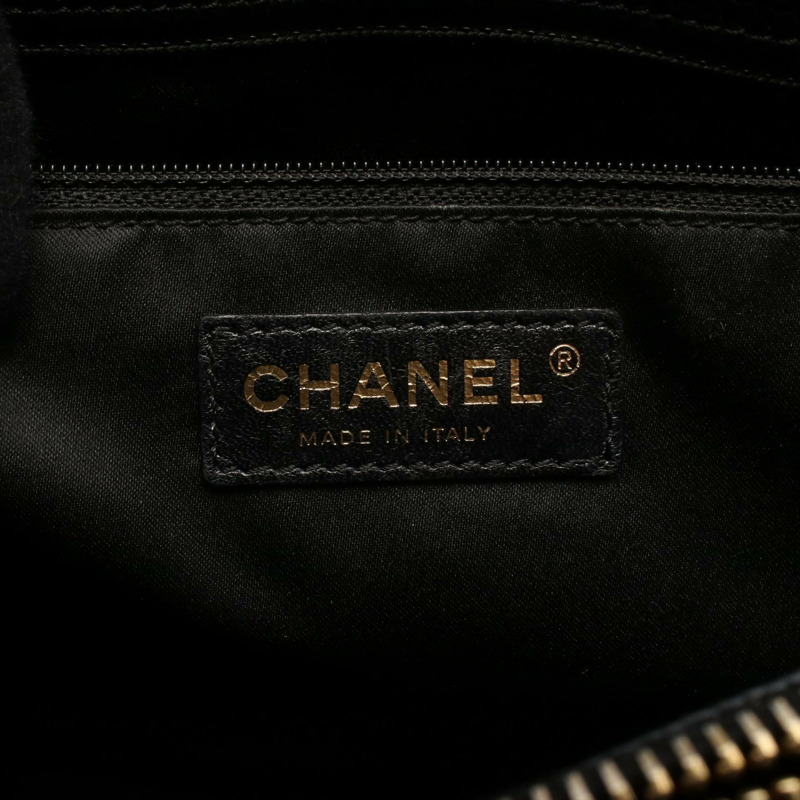 香奈兒 Matelasse Grand Shopping GST 手提包鏈條肩背包，皮革材質，金色五金，黑色-3