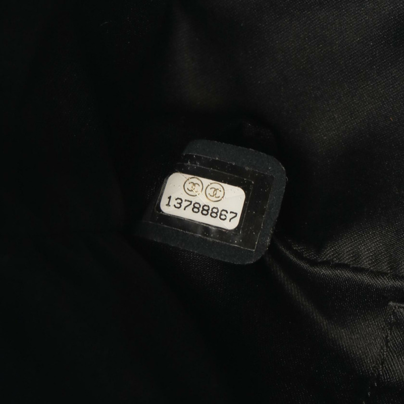 香奈兒 Matelasse Grand Shopping GST 手提包鏈條肩背包，皮革材質，金色五金，黑色-4