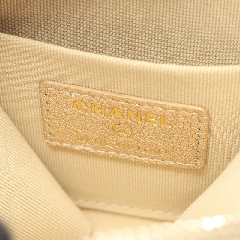 香奈兒 (CHANEL) 絎縫 AirPods 保護套零錢包，羊皮材質，金色，二手，女士，GHW-4