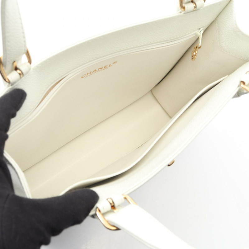 香奈兒 COCO 標誌單背包，粒面小牛皮，白色，金色五金，二手，女士 CC-2
