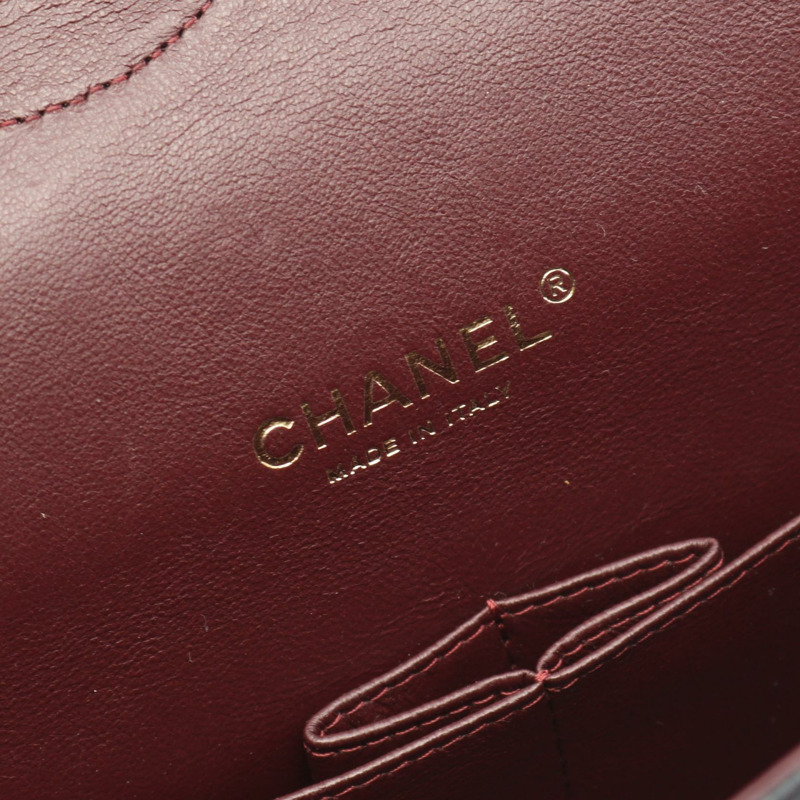 香奈兒 (CHANEL) 大型絎縫 34W 翻蓋鏈條肩背包，黑色皮革，金色五金，二手-3