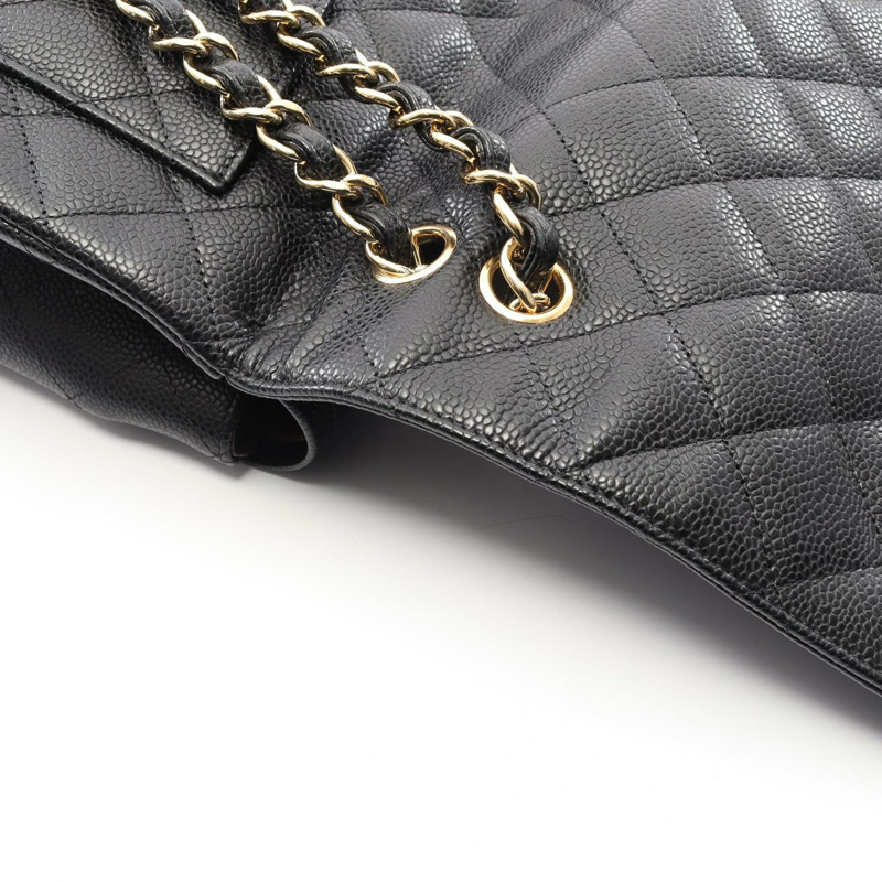 香奈兒 (CHANEL) 大型絎縫 34W 翻蓋鏈條肩背包，黑色皮革，金色五金，二手-7