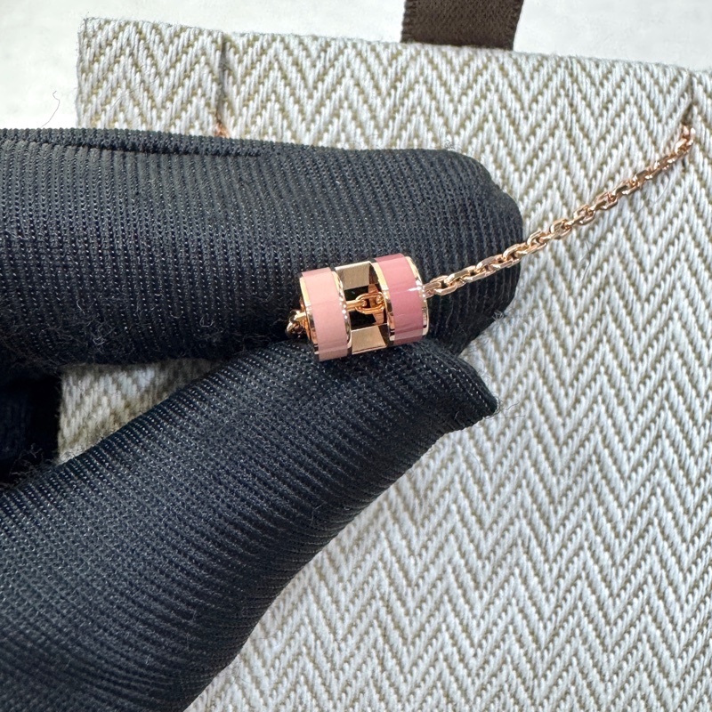 愛馬仕近新限定雙色pop h項鍊Hermes馬卡龍粉拼色Mini POP H項鍊 H100066FO-8